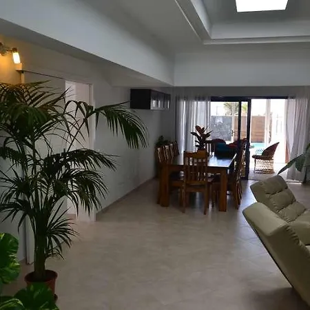 Zublyme 347014 Villa *
